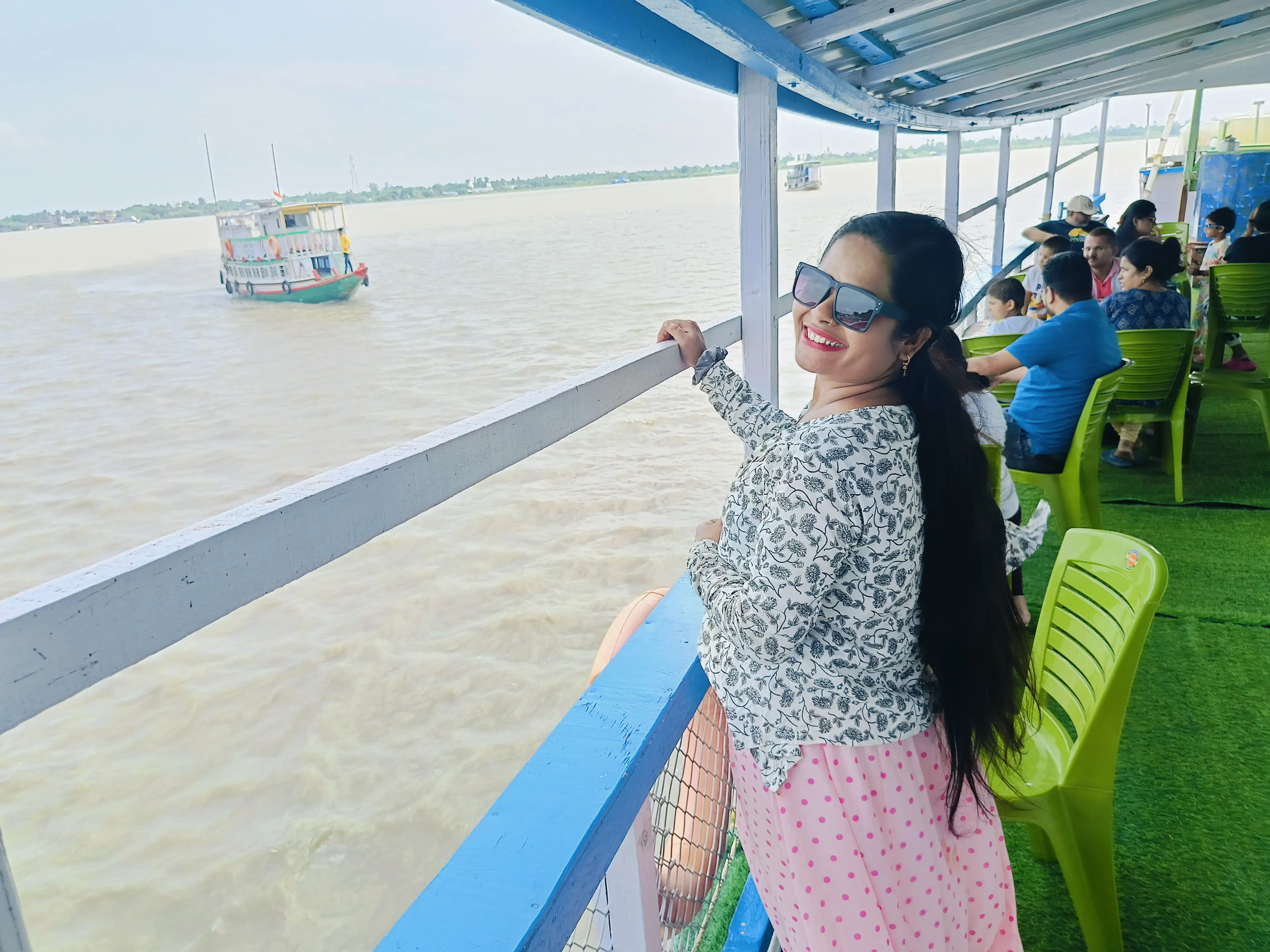 Boat Safari Sundervan